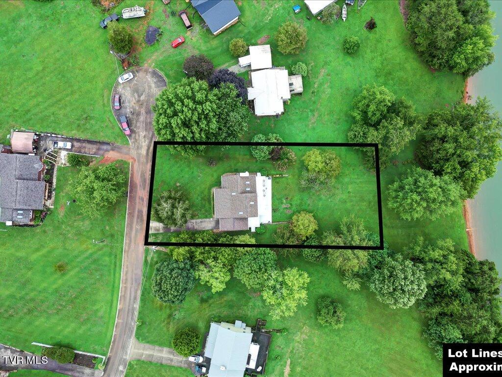 220 Shane Lane Bean Station, TN 37708 - Photo 35 of 37 220 Shane Ln - 35