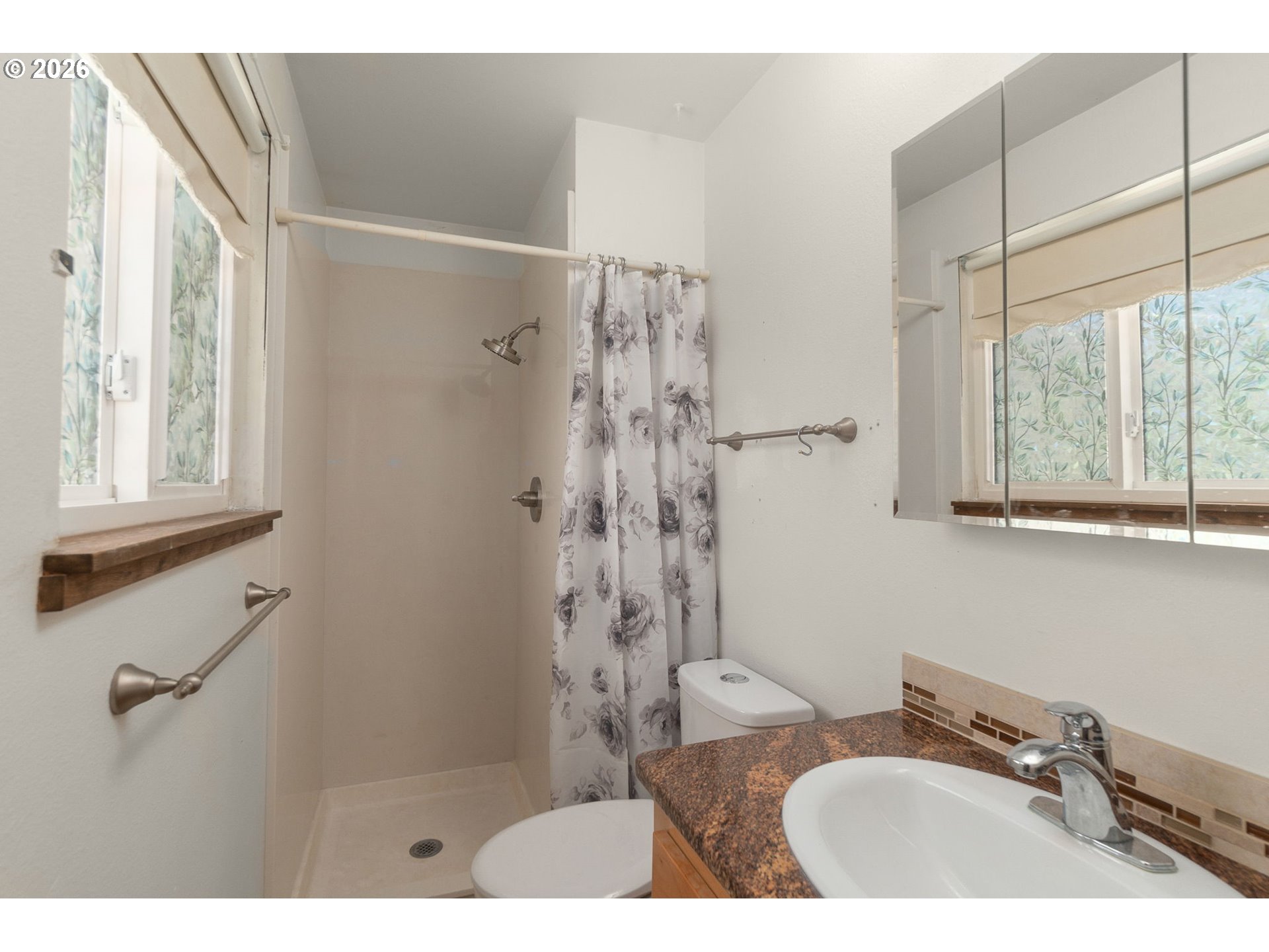 14025 Southwest Rochester Drive Beaverton, OR 97008 - Photo 16 of 37