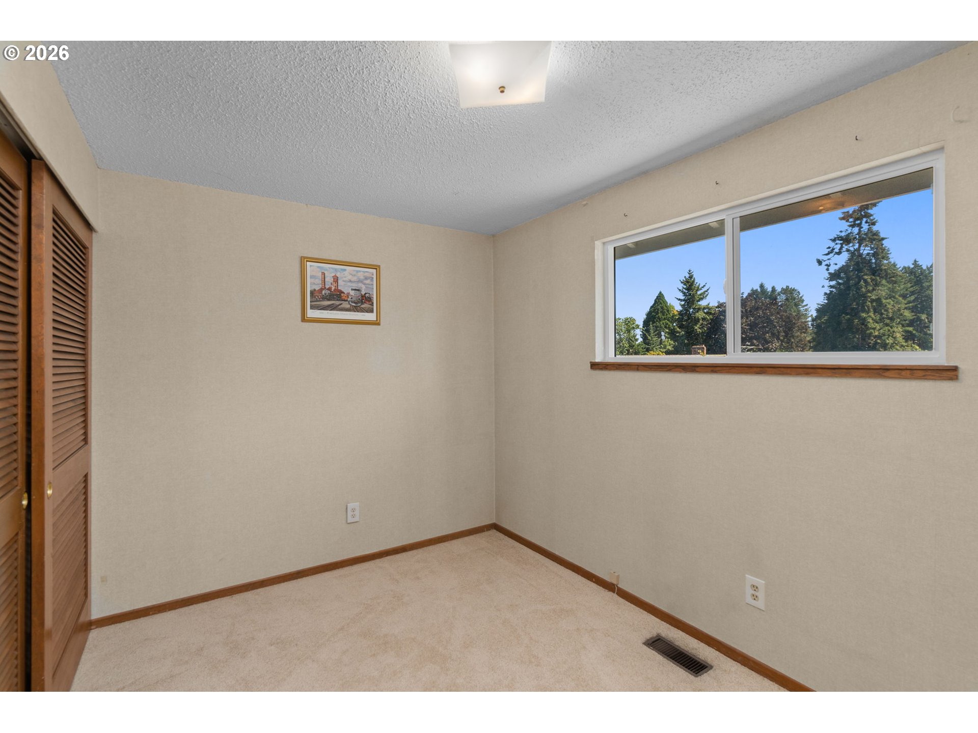 14025 Southwest Rochester Drive Beaverton, OR 97008 - Photo 18 of 37