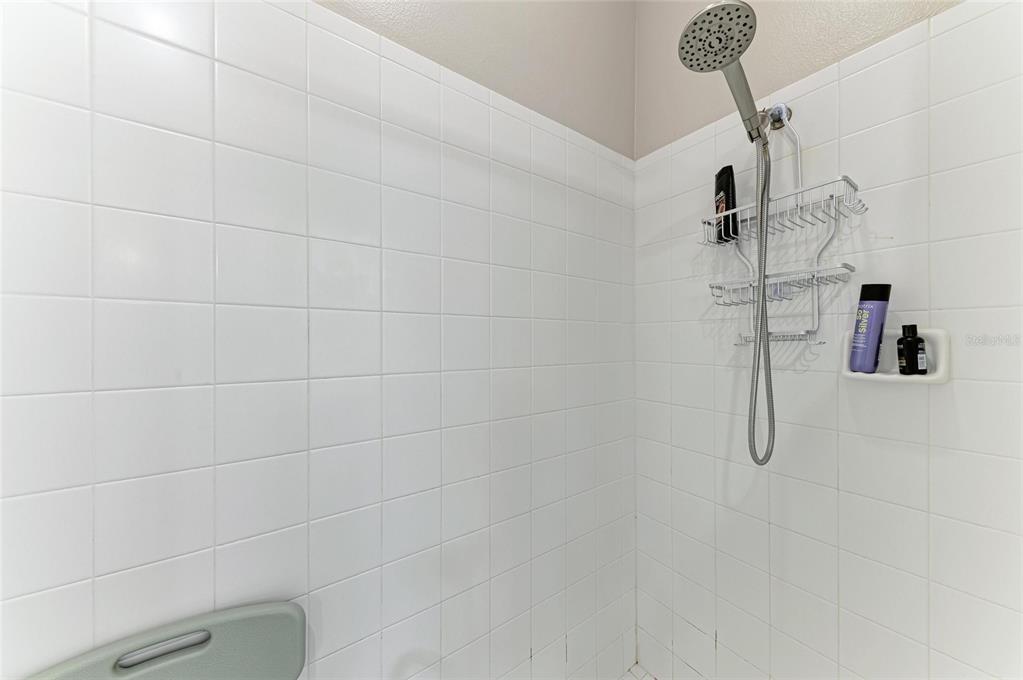 6546 Blue Grosbeak Circle Lakewood Ranch, FL 34202 - Photo 19 of 32