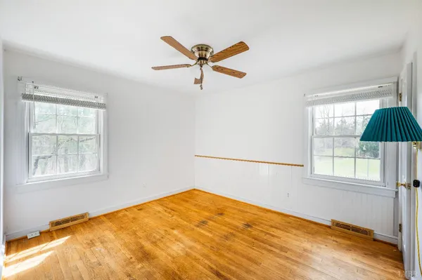 $299,000 | 733 Oakville Road, Appomattox, VA 24522