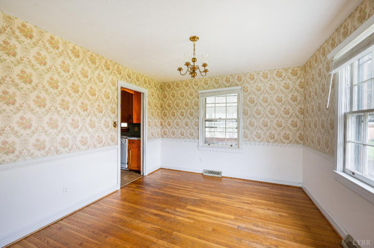 733 Oakville Road Appomattox, VA 24522 - Photo 8 of 63