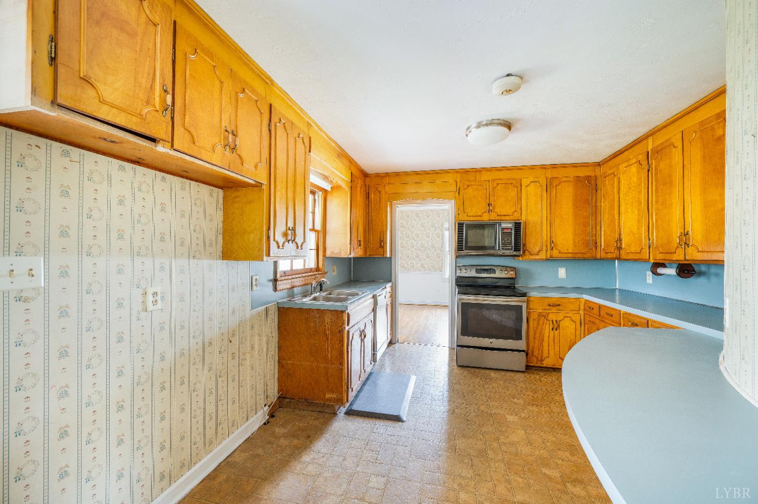 733 Oakville Road Appomattox, VA 24522 - Photo 10 of 63