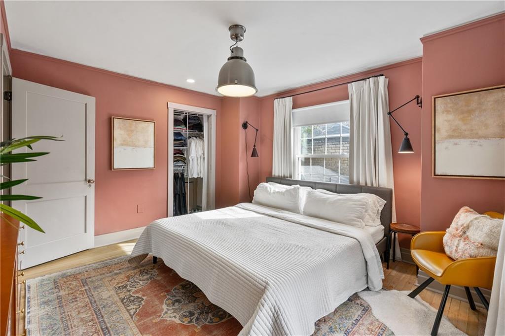 6654 Kinsman Road Pittsburgh, PA 15217 - Photo 20 of 32 Gallery Image 20
