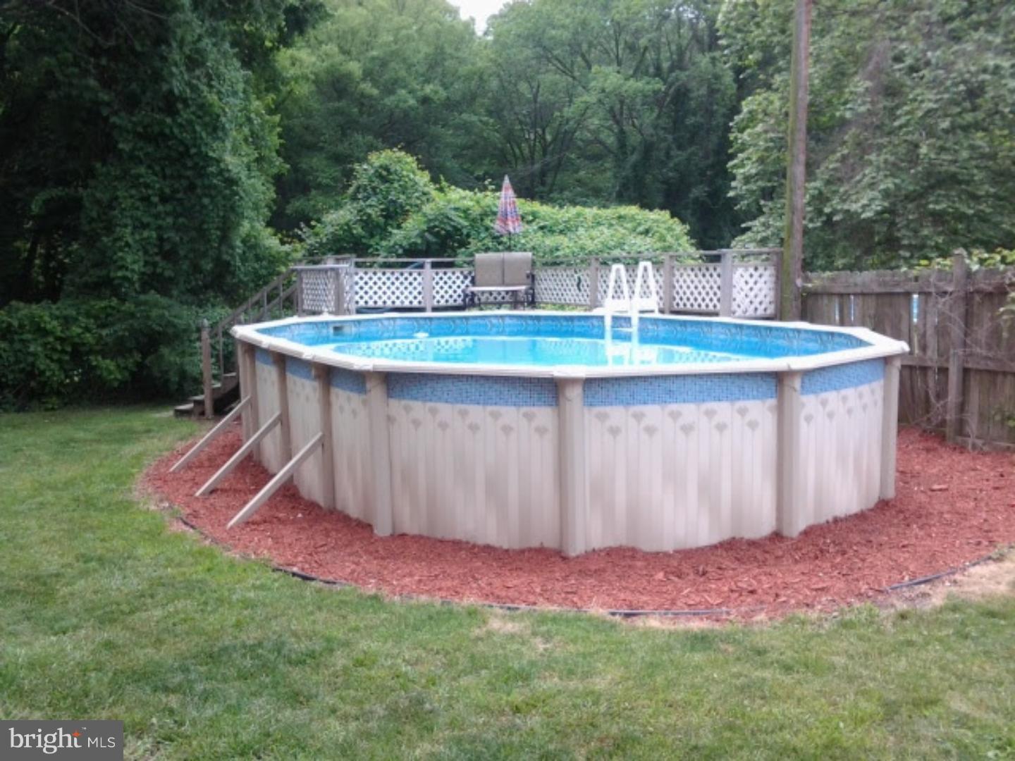 2876 Angus Road Philadelphia, PA 19114 - Photo 5 of 25 Pool