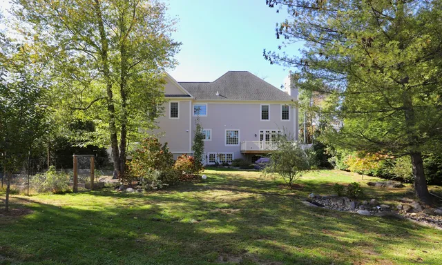 $9,995 | 59 Crescent Road, Westport, CT 06880