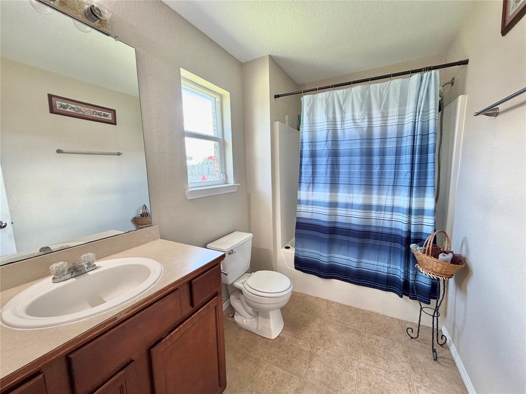 2005 Sabine Drive Waco, TX 76708 - Photo 10 of 22