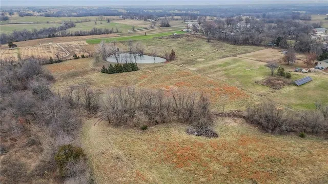 $138,000 | Tbd East State Rte B Highway, Garden City, MO 64747