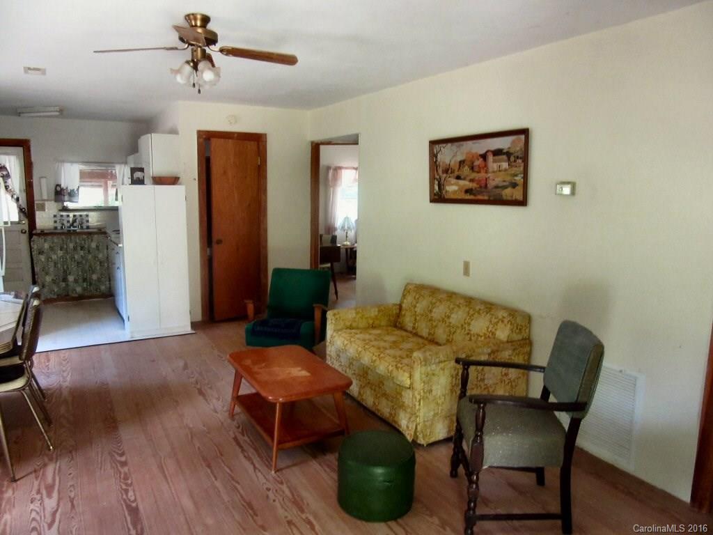 3915 Tanasee Gap Road Balsam Grove, NC 28708 - Photo 4 of 16 Gallery Image 4