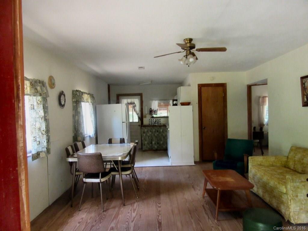 3915 Tanasee Gap Road Balsam Grove, NC 28708 - Photo 5 of 16 Gallery Image 5
