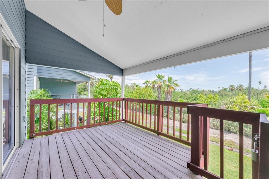 802 Hidden Harbour Drive Indian Rocks Beach, FL 33785 - Photo 23 of 61