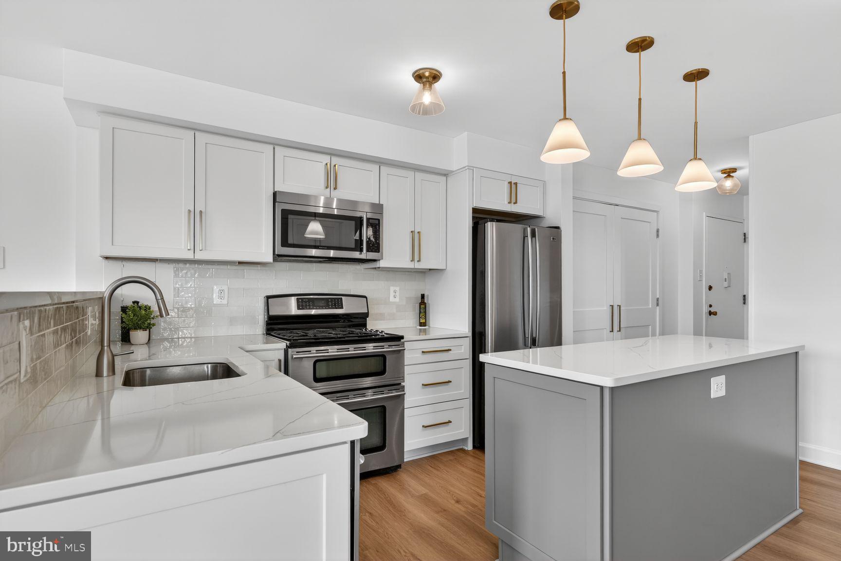 700 7th Street Southwest, Unit 734 Washington, DC 20024 - Photo 12 of 27
