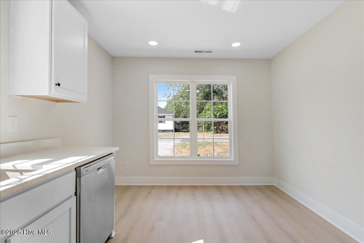 315 Byrd Street Clinton, NC 28328 - Photo 12 of 23 27-315 Byrd St-27