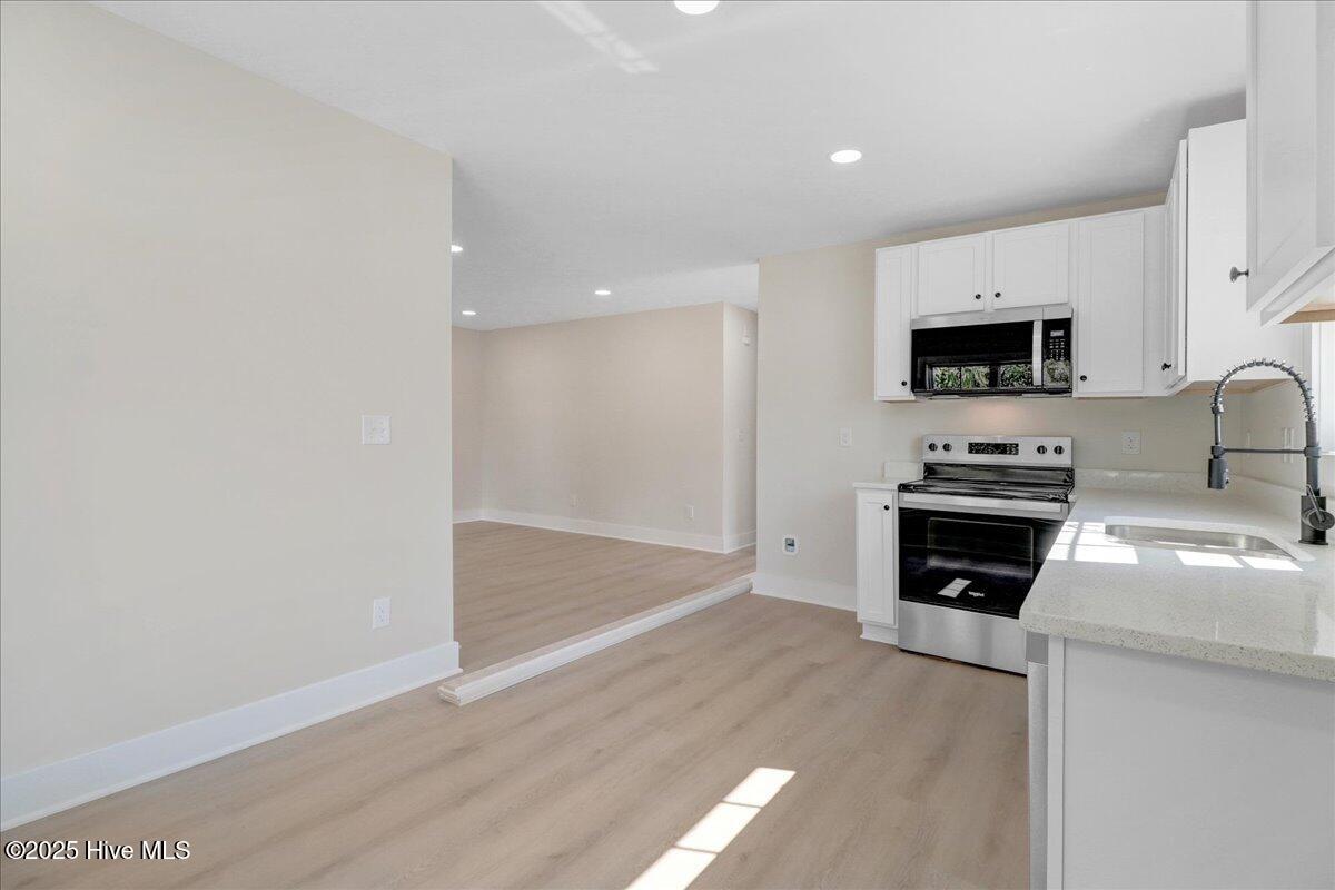 315 Byrd Street Clinton, NC 28328 - Photo 8 of 23 23-315 Byrd St-23