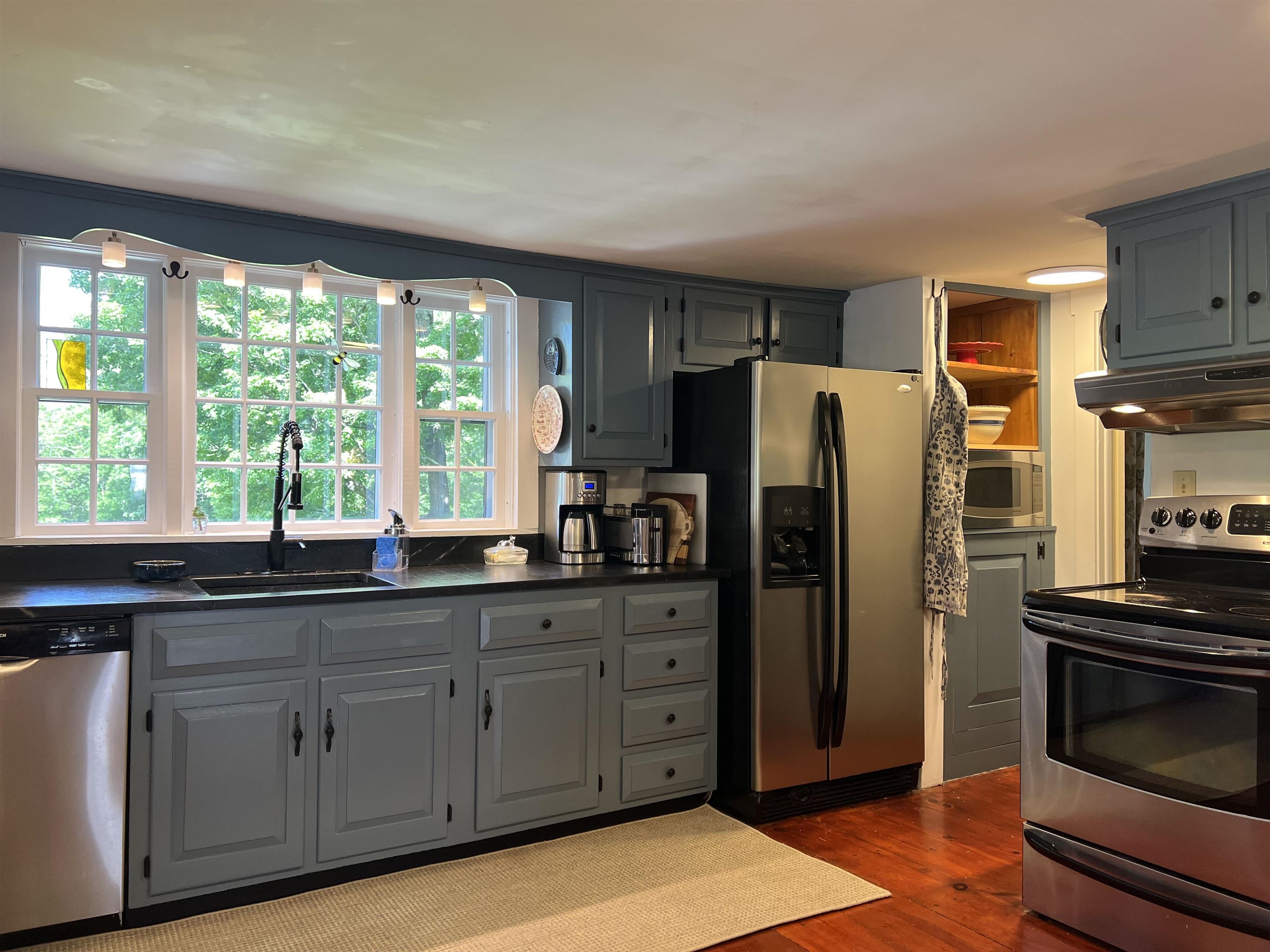 412 Hall Ranch Road Grafton, VT 05146 - Photo 12 of 48