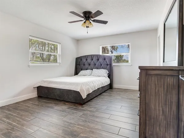 $565,000 | 9819 Allen Road, Lithia, FL 33547