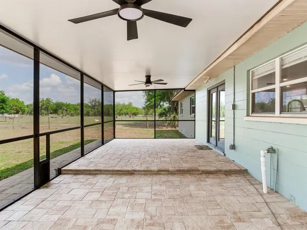 $565,000 | 9819 Allen Road, Lithia, FL 33547