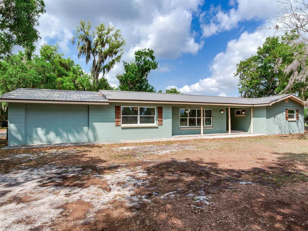 9819 Allen Road Lithia, FL 33547 - Photo 5 of 51