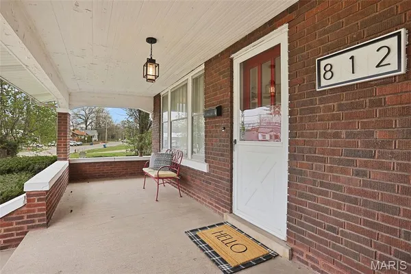 $240,000 | 812 Hillsboro Avenue, Edwardsville, IL 62025