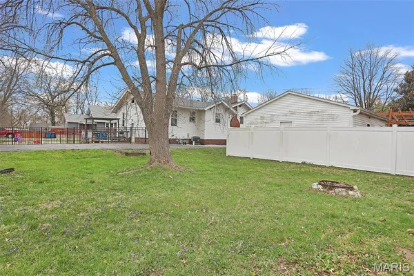 $240,000 | 812 Hillsboro Avenue, Edwardsville, IL 62025