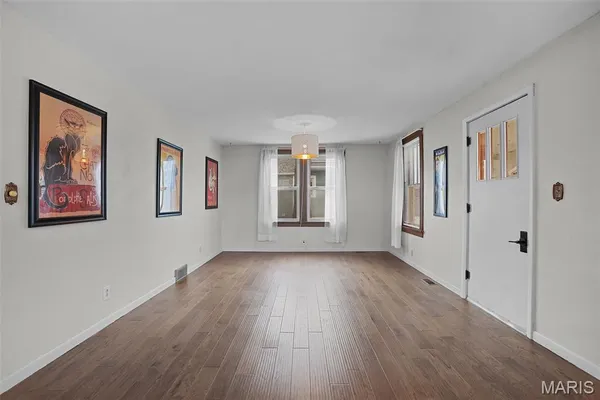 $240,000 | 812 Hillsboro Avenue, Edwardsville, IL 62025