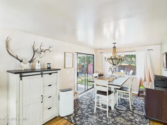 $479,900 | 305 1st Street, Pinehurst, ID 83850