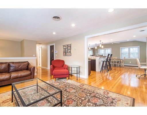 6 Richard Road Braintree, MA 02184 - Photo 9 of 33 Gallery Image 9