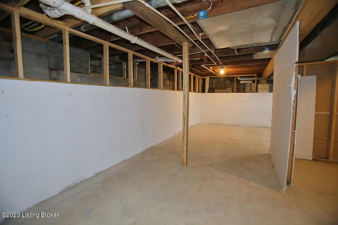 4122 Riedley Road Louisville, KY 40216 - Photo 33 of 41 Unfinished Basement