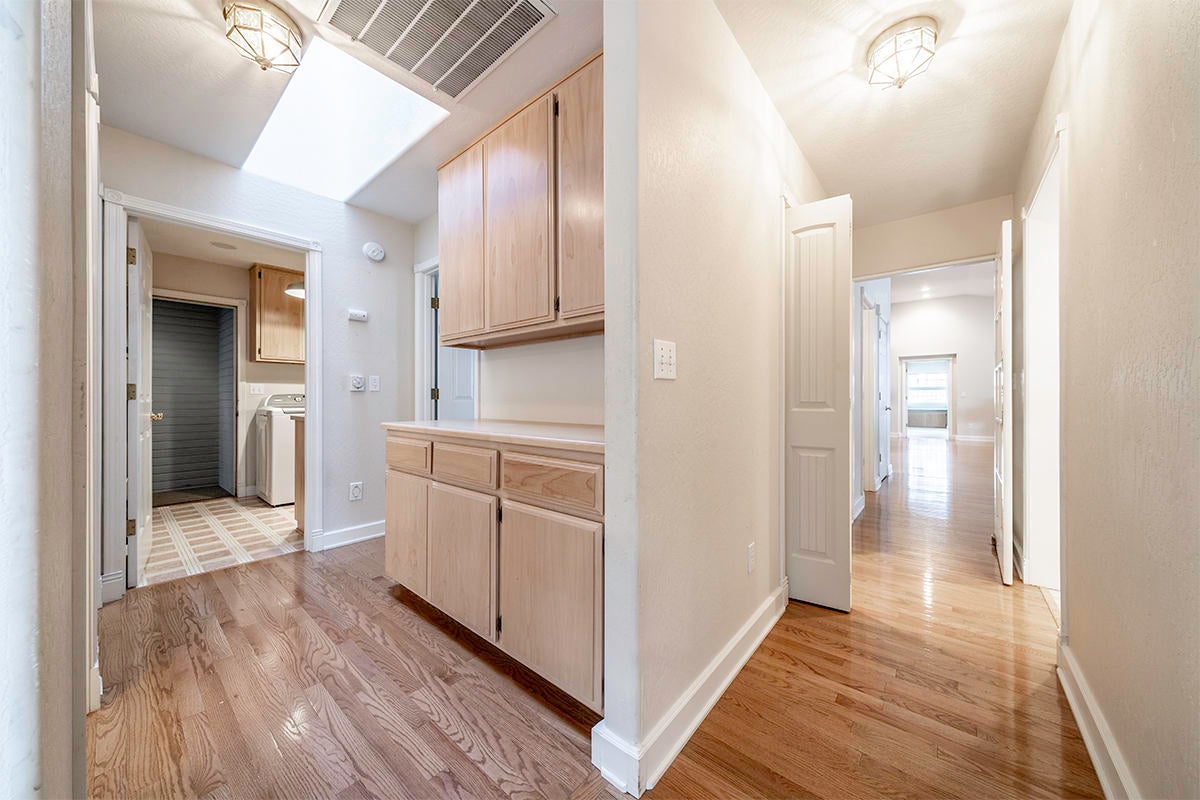 6633 Rapp Lane Talent, OR 97540 - Photo 25 of 58 DSC04089-HDR