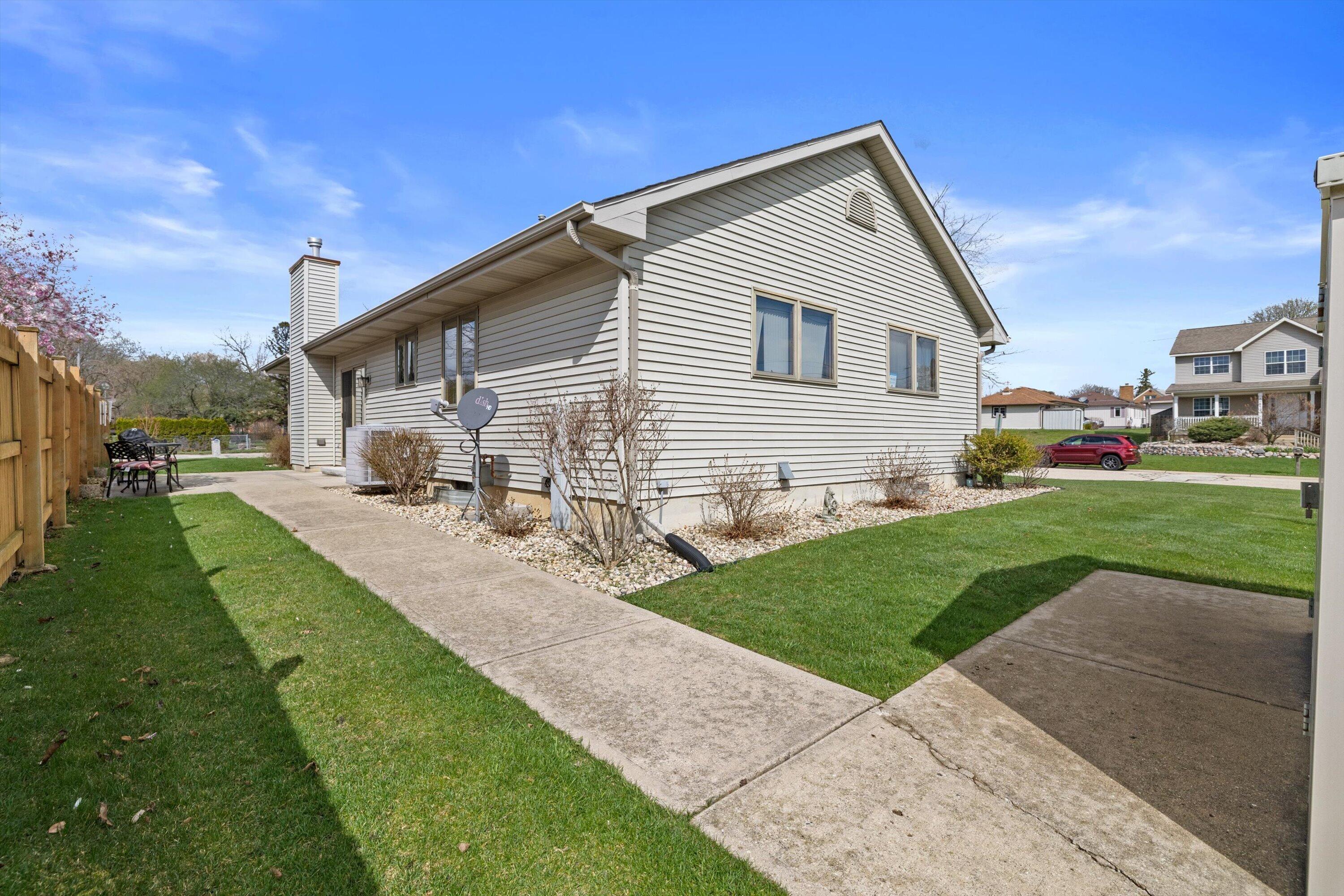 4675 78th Street Pleasant Prairie, WI 53142 - Photo 28 of 35 35-IMG_4692