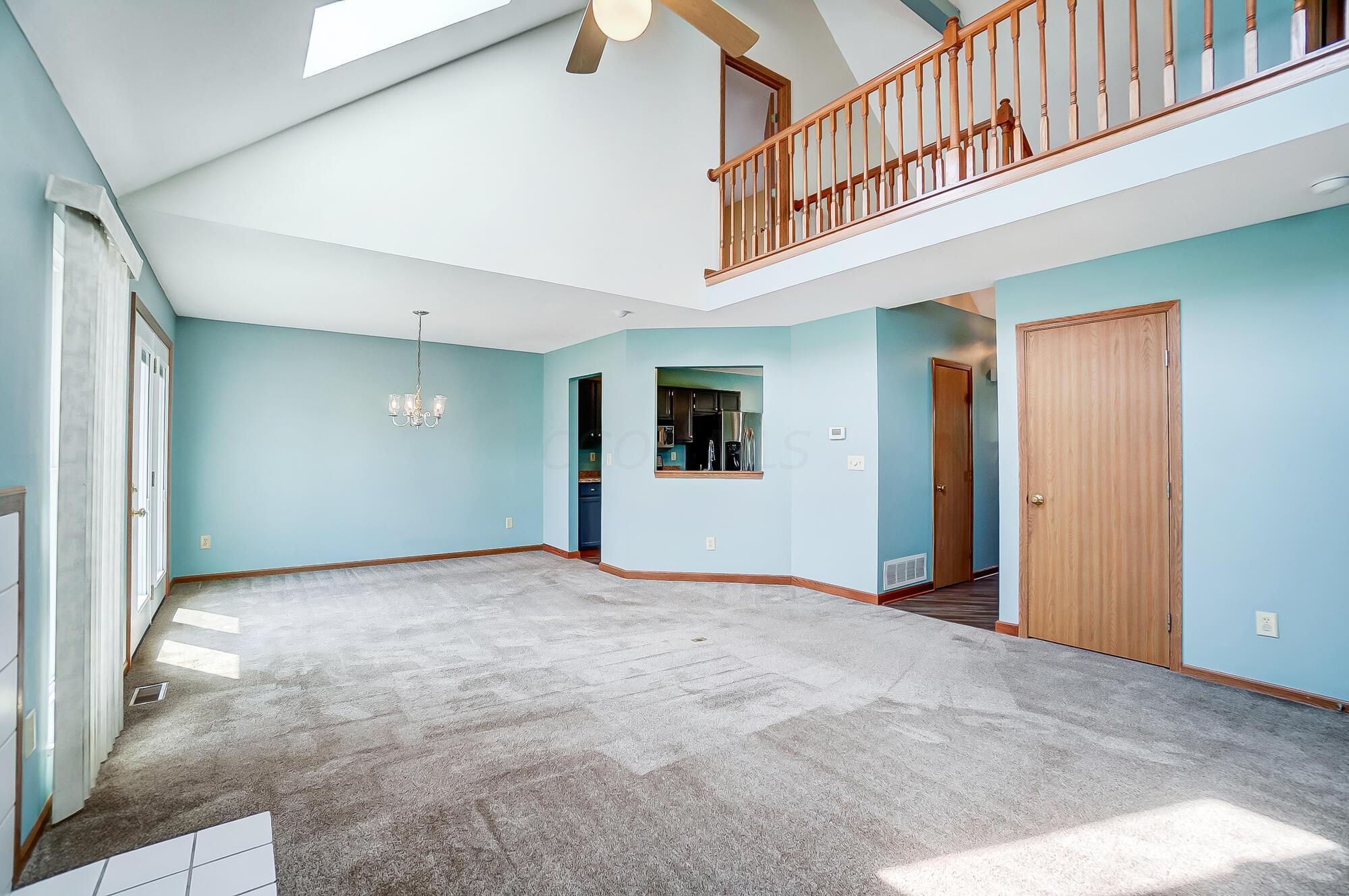 2246 Spindler Road Hilliard, OH 43026 - Photo 9 of 53 Great Room