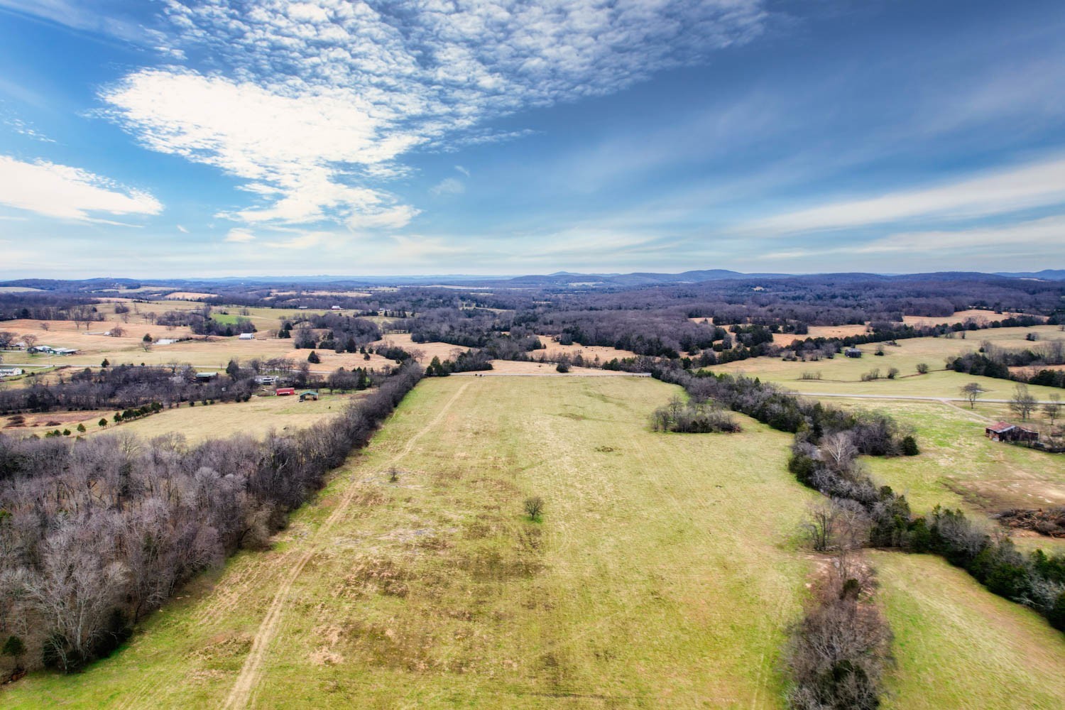 2 Poplar Hill Road Watertown, TN 37184 - Photo 7 of 8 a view of a city