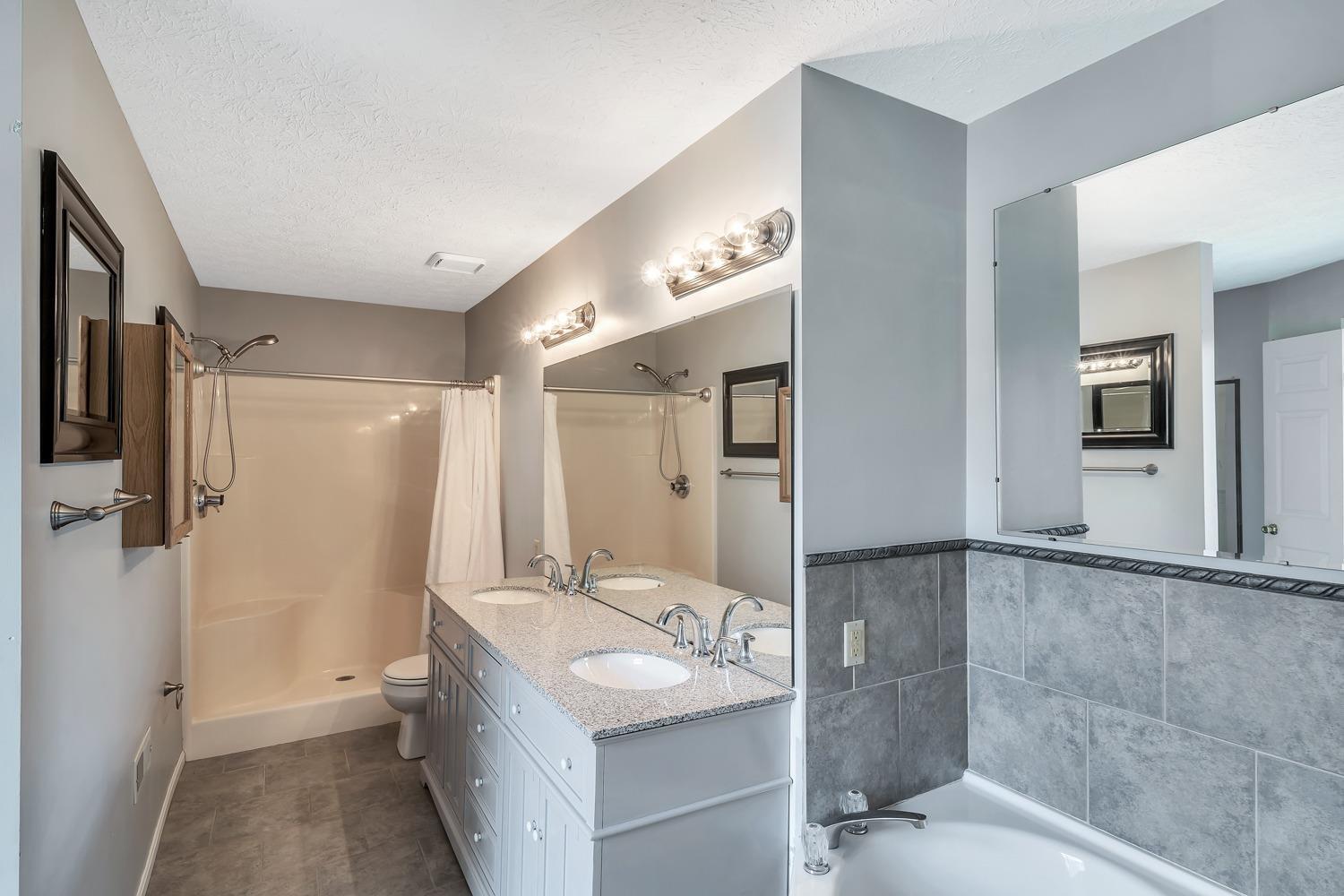 645 Pontius Road Cincinnati, OH 45233 - Photo 24 of 50