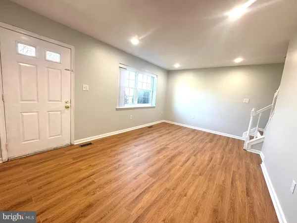 $2,495 | 4826 Grand Bend Drive, Catonsville, MD 21228
