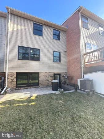 $2,495 | 4826 Grand Bend Drive, Catonsville, MD 21228