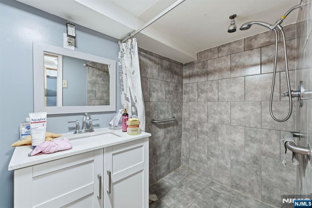 78 South Devine Street Newark, NJ 07106 - Photo 23 of 24