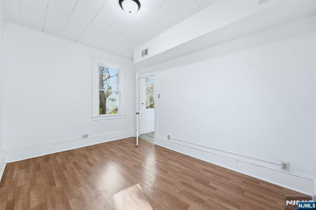 78 South Devine Street Newark, NJ 07106 - Photo 3 of 24