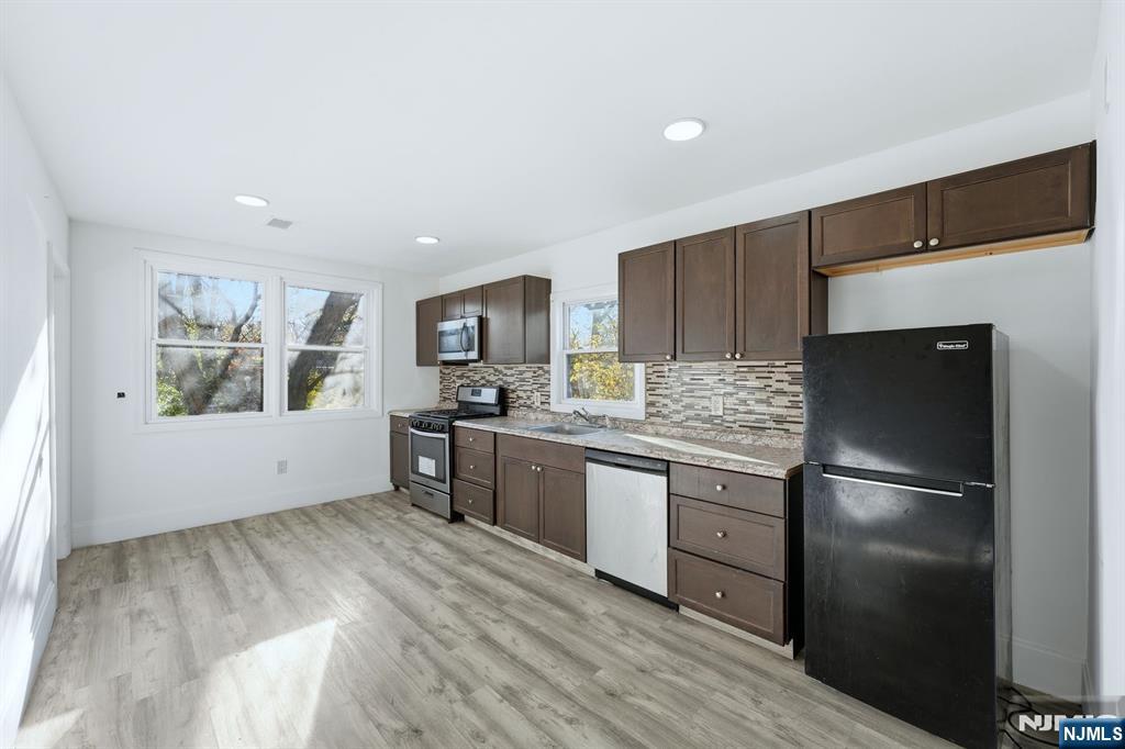 78 South Devine Street Newark, NJ 07106 - Photo 8 of 24