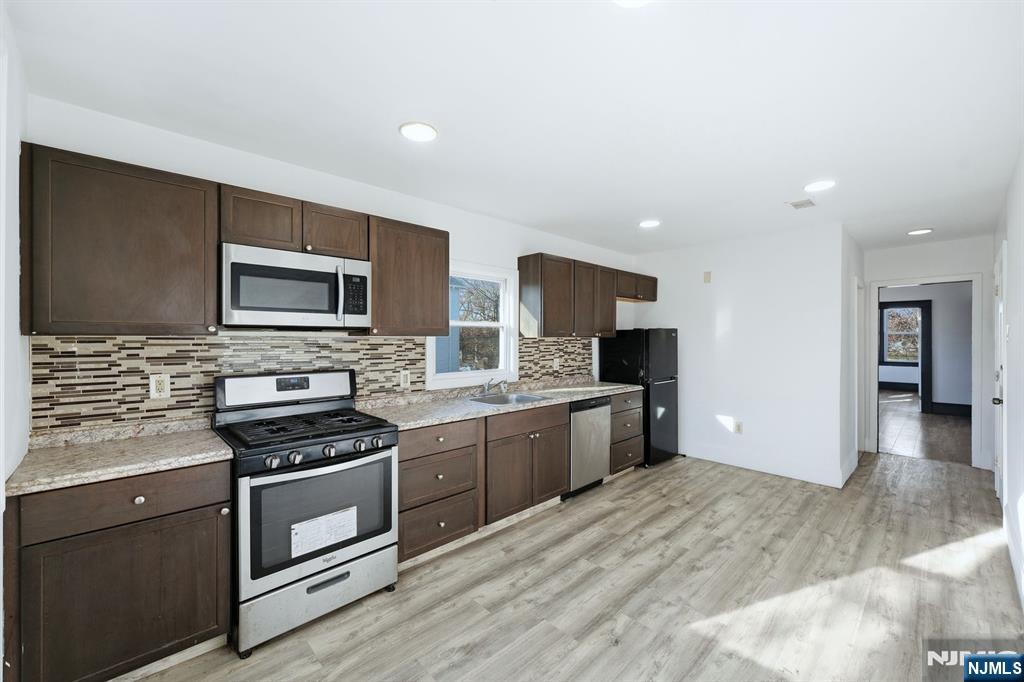 78 South Devine Street Newark, NJ 07106 - Photo 9 of 24
