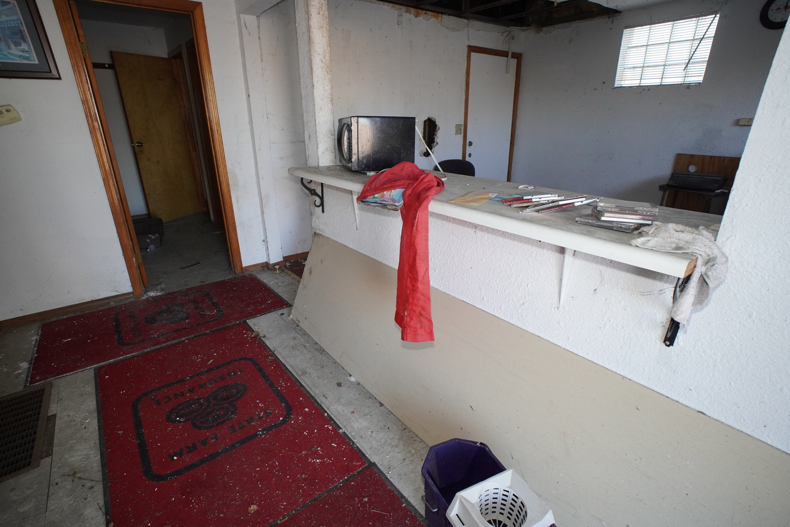 5425 Melton Road Gary, IN 46403 - Photo 16 of 31 a bedroom with a bed and a flat screen tv