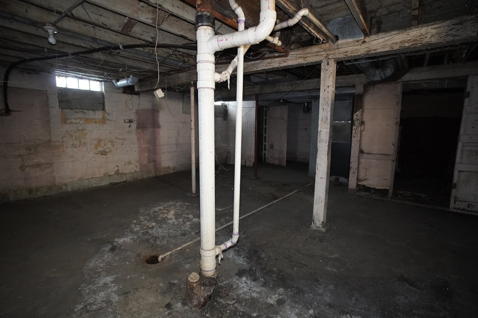 5425 Melton Road Gary, IN 46403 - Photo 24 of 31 a view of storage room