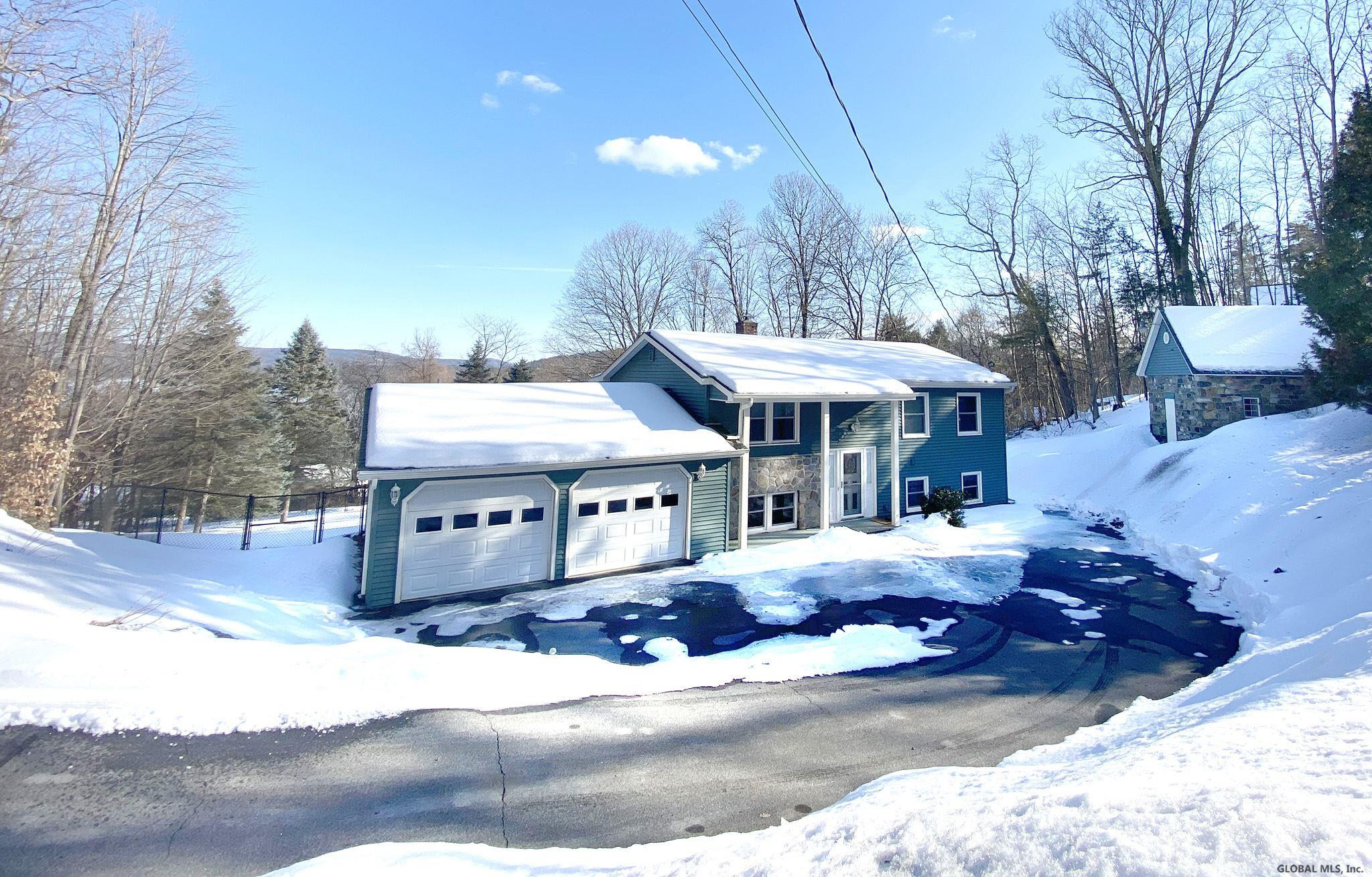 23 Snyder Road Lake George, NY 12845 - Photo 4 of 51 Photo 4