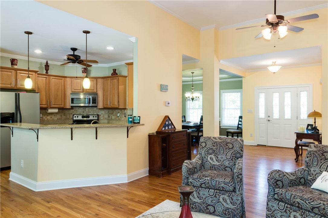 402 Arbor Way Seneca, SC 29672 - Photo 26 of 41