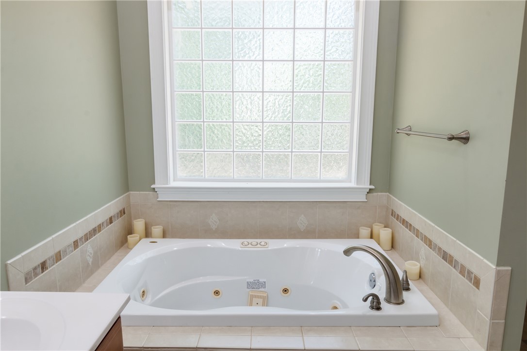 402 Arbor Way Seneca, SC 29672 - Photo 35 of 41