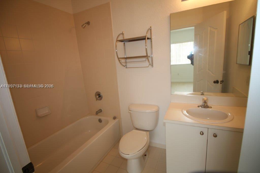 8440 Southwest 150th Avenue, Unit 6 Miami, FL 33193 - Photo 11 of 17