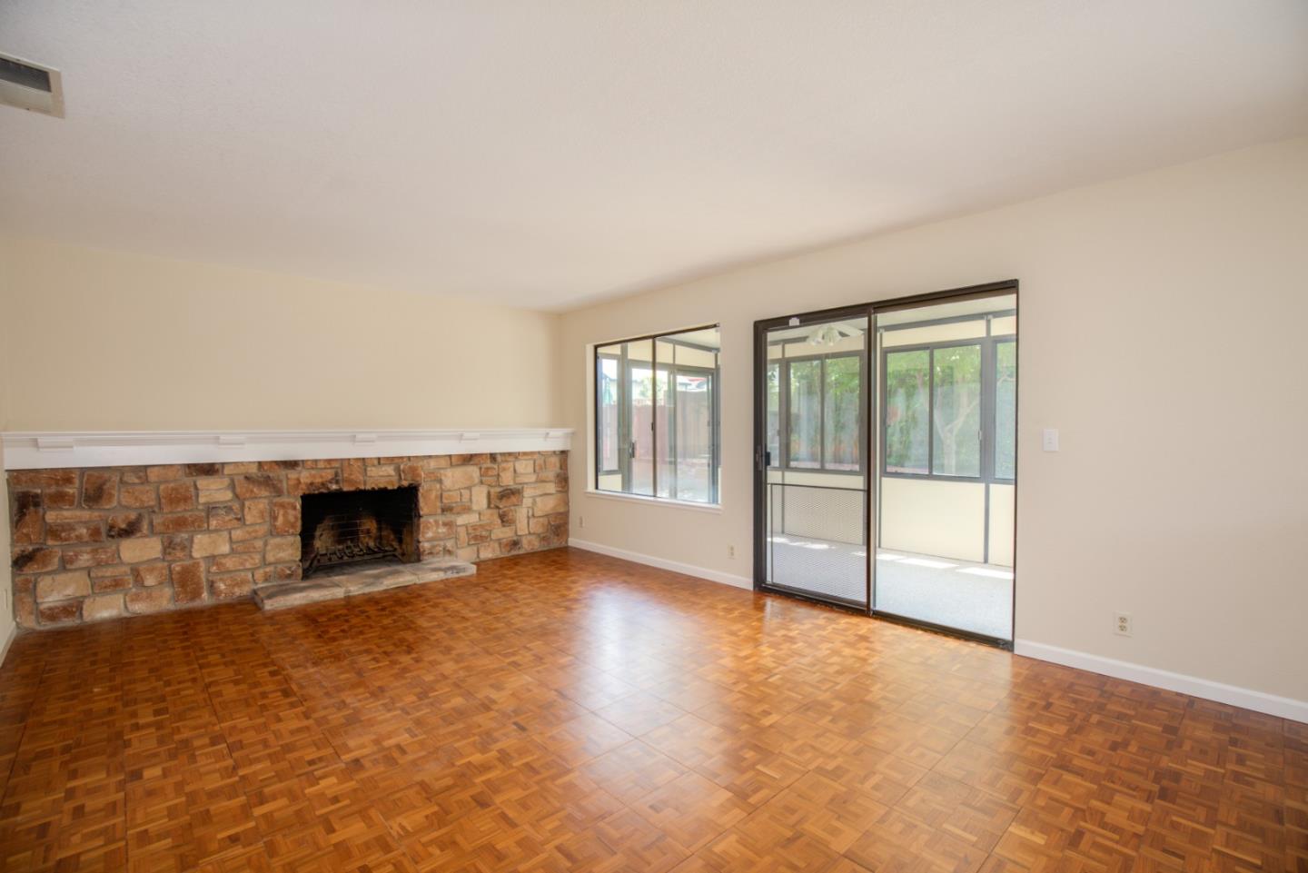 2774 Boncheff Drive San Jose, CA 95133 - Photo 15 of 38 an empty room with fireplace