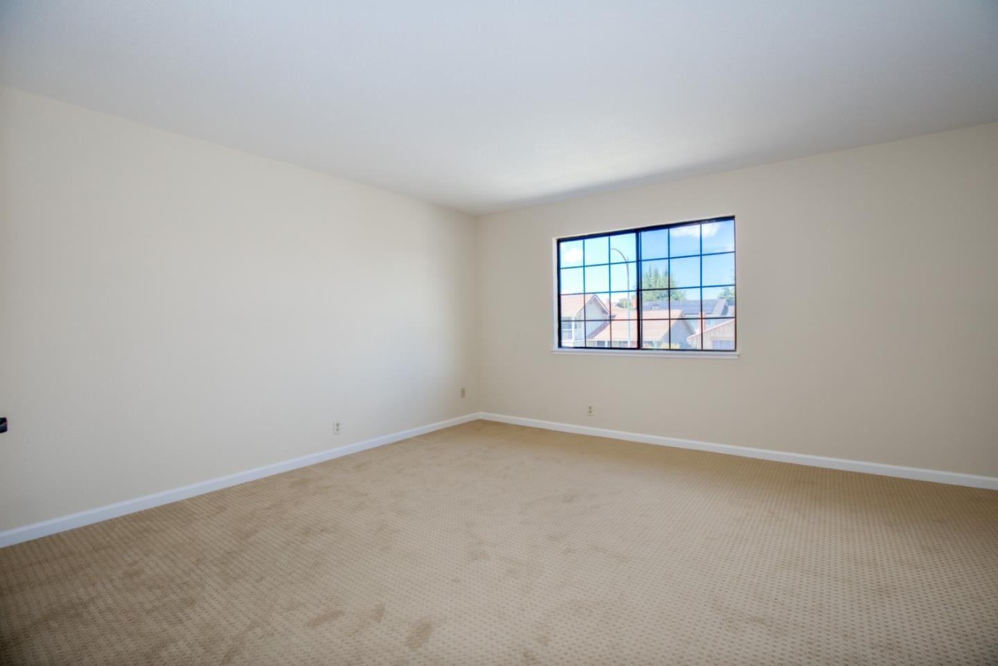 2774 Boncheff Drive San Jose, CA 95133 - Photo 21 of 38 an empty room with a window
