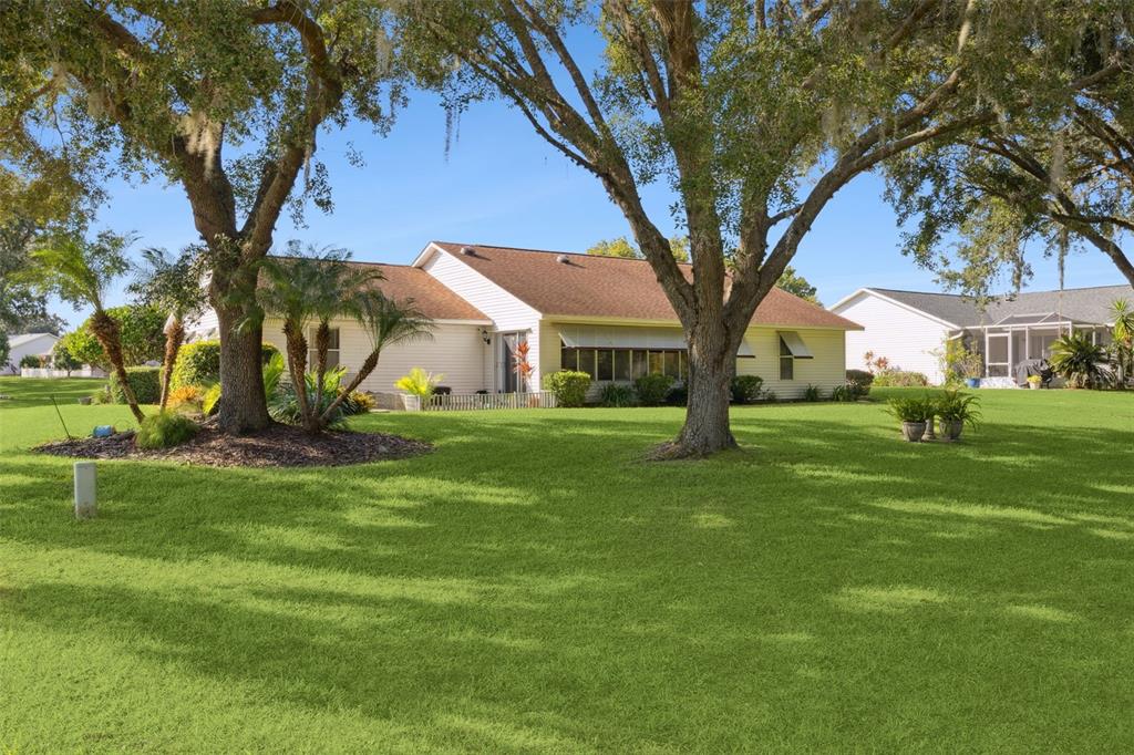 26600 Racquet Circle Leesburg, FL 34748 - Photo 9 of 80