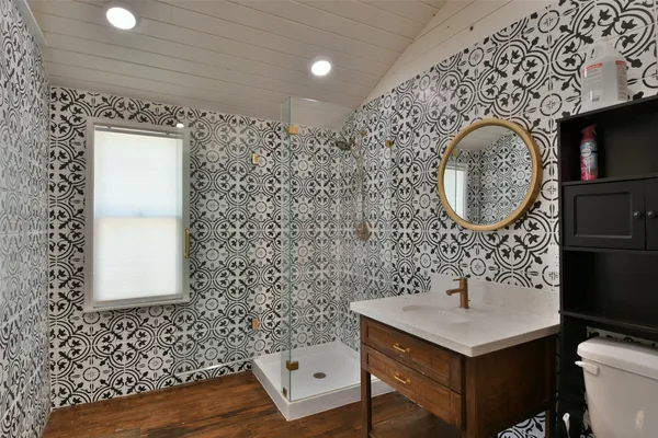 $1,300 | 4875 Main Street, Unit TINY, Chappell Hill, TX 77426