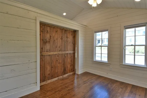 $1,300 | 4875 Main Street, Unit TINY, Chappell Hill, TX 77426